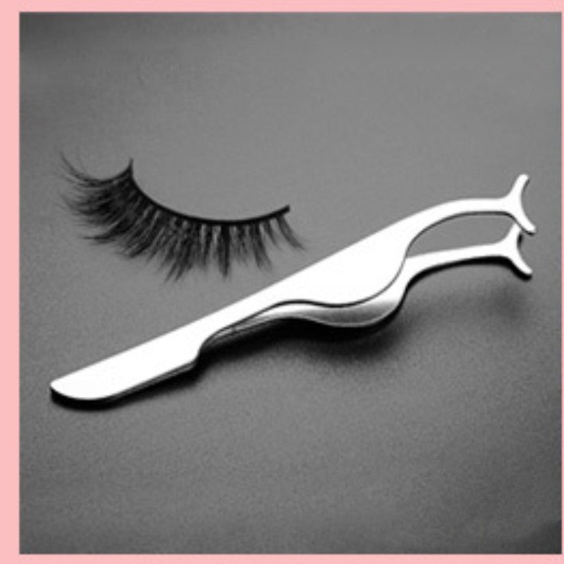 Half-arch eyelash curler and eyebrow comb with steel teeth.