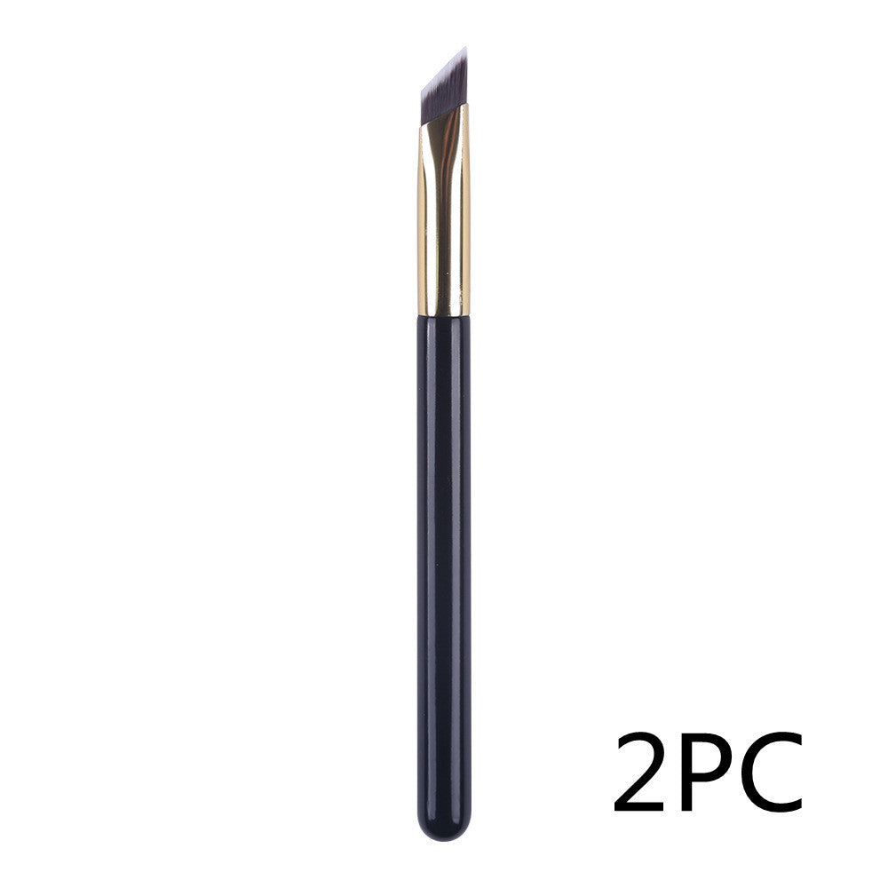 Pinceau pour les sourcils