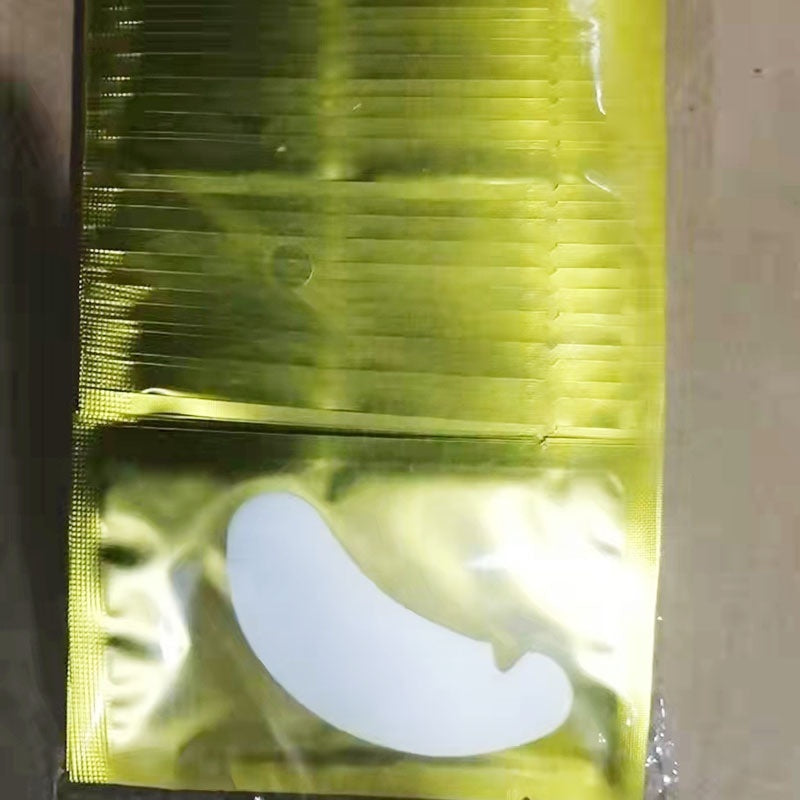 Hydrogel patch for eyelash implantation